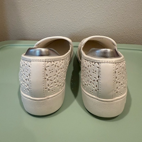 Michael Kors Ophelia Slip On Floral Sneakers - Picture 5 of 6